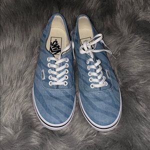Vans Authentic lo pro women sz 6